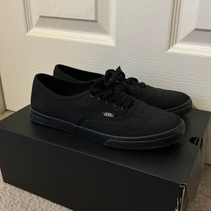 Authentic Vans in black women’s size 7.5, very gently worn!